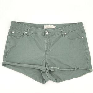 Torrid Jean Shorts Women Plus Size 18 Olive Green Travel Vacation Goblinccore